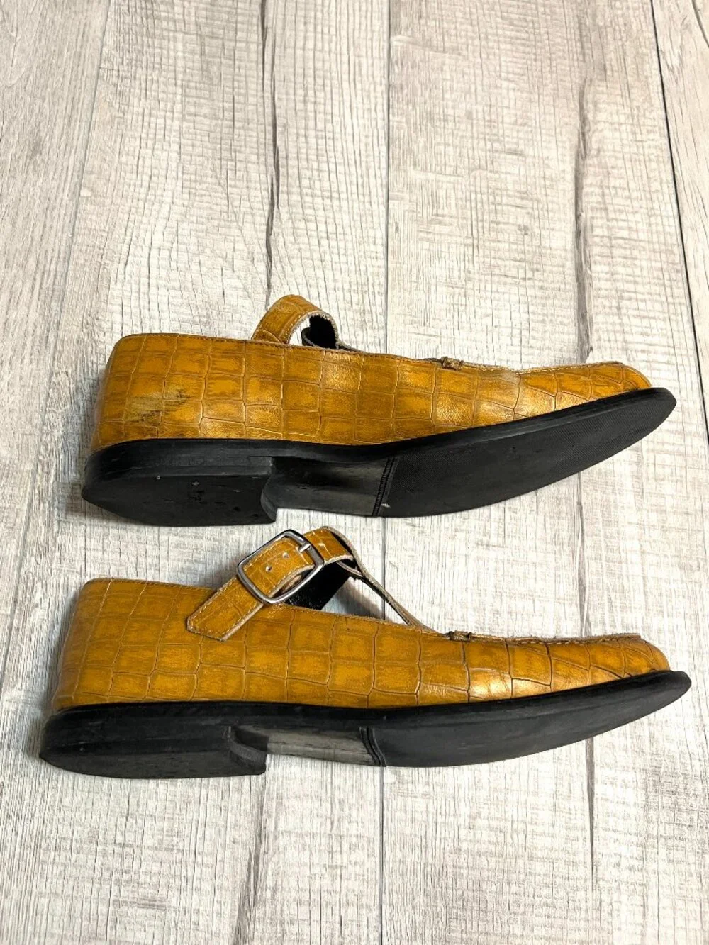 Maguire Shoes Gala Dijon Yellow Croc Leather Mary Jane Flats Size 39 Academia